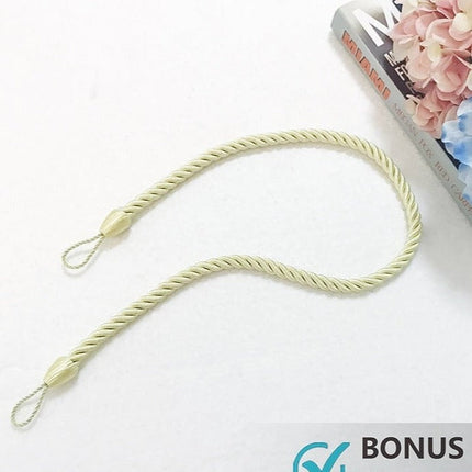 Tynn utendørs gardin med maljer