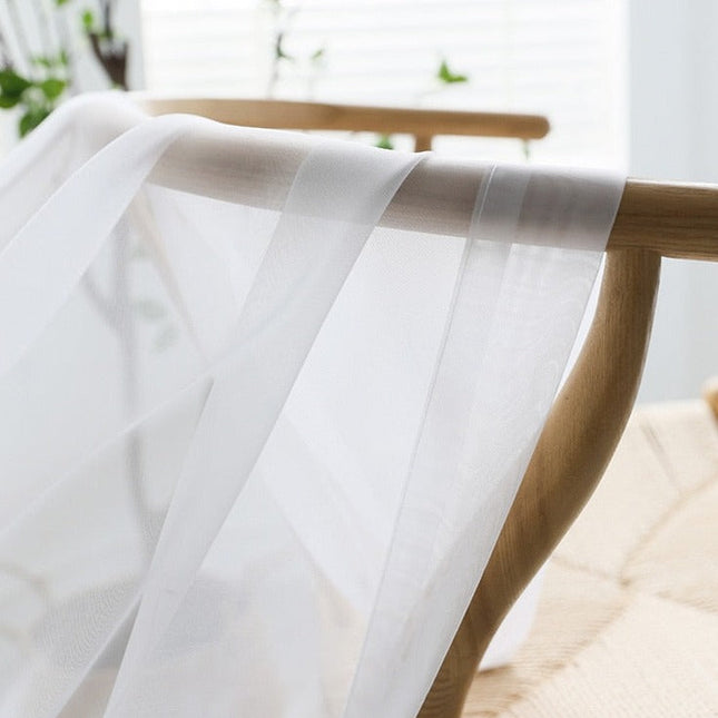 Moderne hvit gjennomsiktig gardin stue