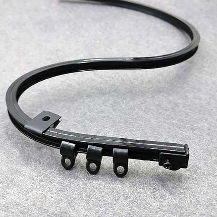 Fleksibel gardinskinne for campingvogn