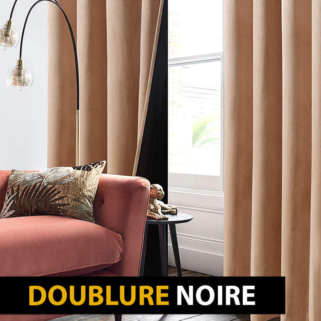 Lystett fløyelsgardin i beige taupe