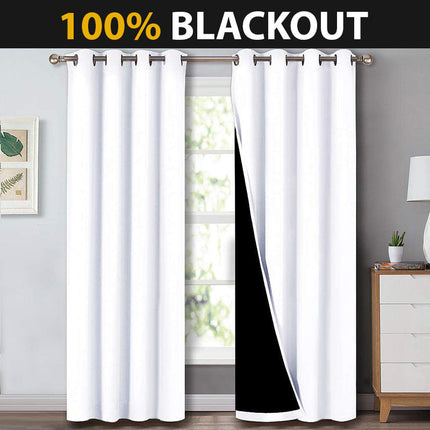 Hvit lystett og lydisolerende gardin