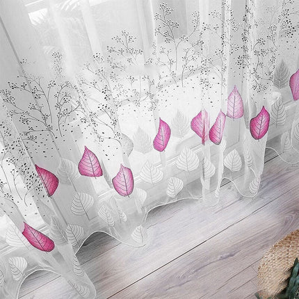 Tynn grålilla gardin med bladmønster