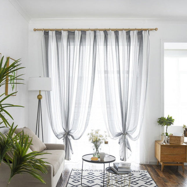 Gjennomsiktig gardin med vertikale striper