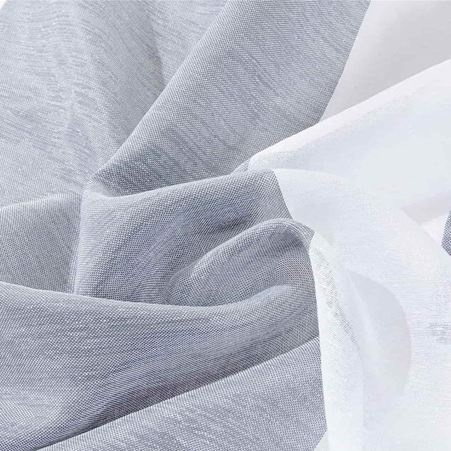 Gjennomsiktig gardin med vertikale striper