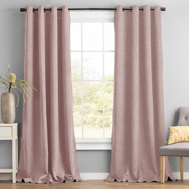 Moderne lystett gardin med maljer