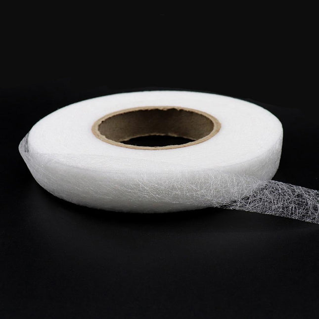 Fållbånd for gardiner uten å sy