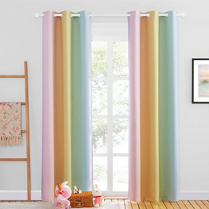 Regnbuefarget lystett gardin for barnerom