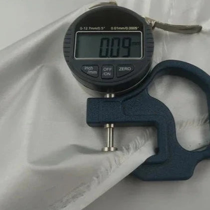 Mørkleggende stoff for soverom gardiner