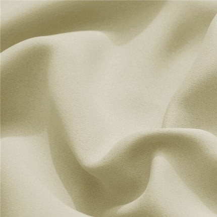 Lys utegardin for god solskjerming