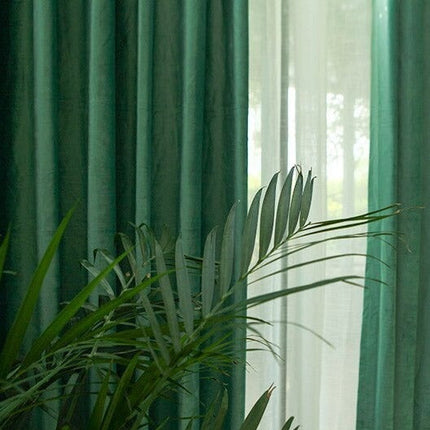 Grantregrønn lystett fløyelsgardin til stuen