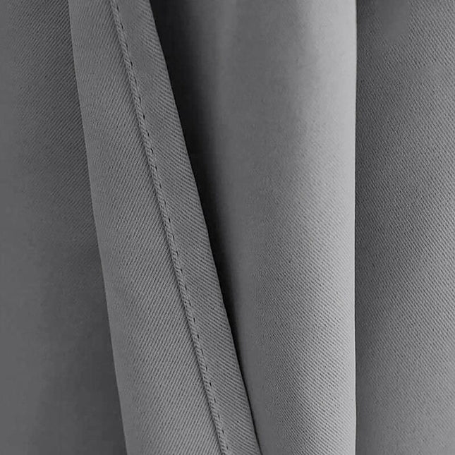 Vannavstøtende utegardin for pergola