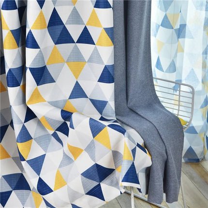 Mørkleggingsgardin med geometrisk mønster