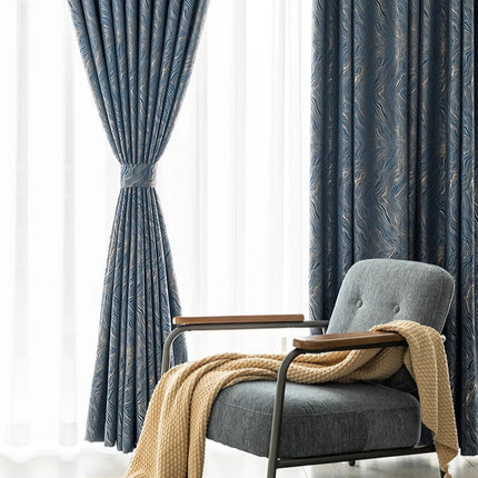 Midnattsblå lystett gardin med tekstur