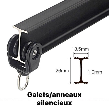 Gardinskinne for montering i taket