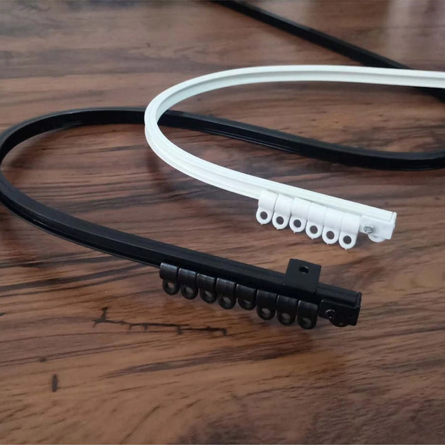 Fleksibel gardinskinne for campingvogn