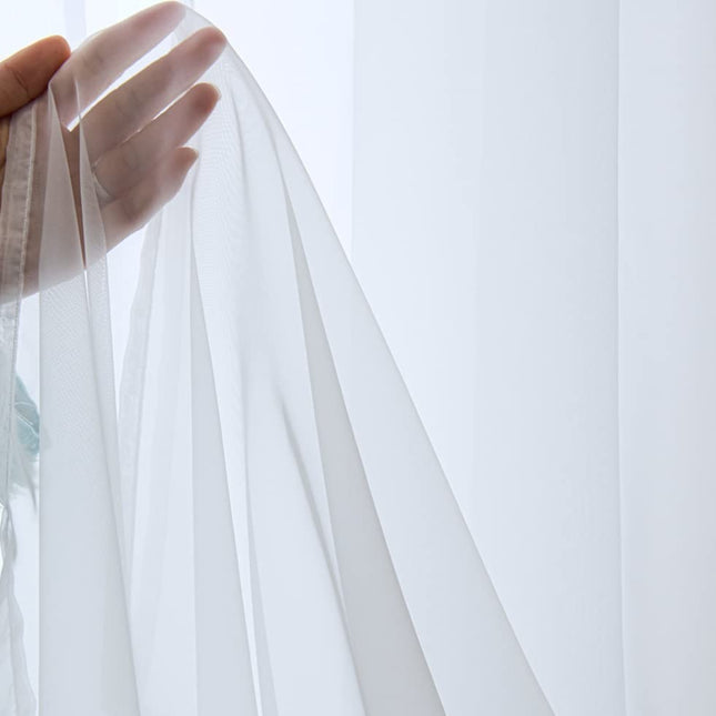 Gjennomsiktig utegardin for værbestandighet