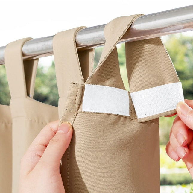 Lystett utendørs gardin med stropper