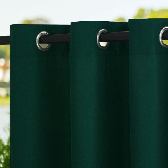 Vannavstøtende utendørs gardin med maljer