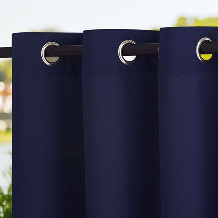 Vannavstøtende utendørs gardin med maljer