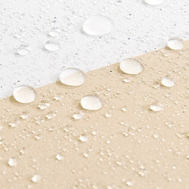 Stripete utegardin for balkong og terrasse