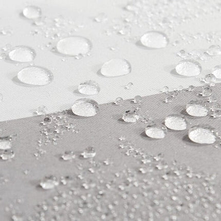 Stripete utegardin for balkong og terrasse