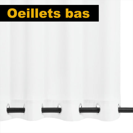 Oransje utegardin for hagepaviljong