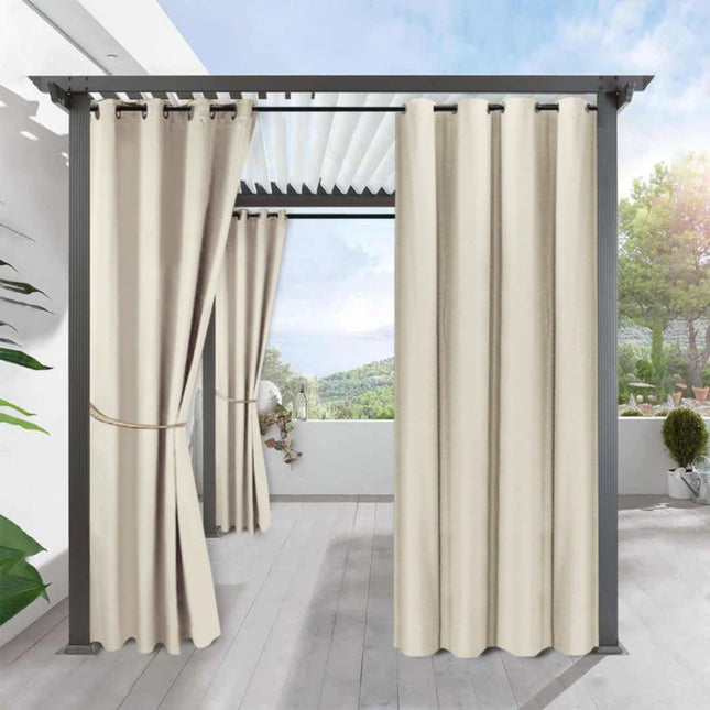 Lys utegardin for terrasse og pergola