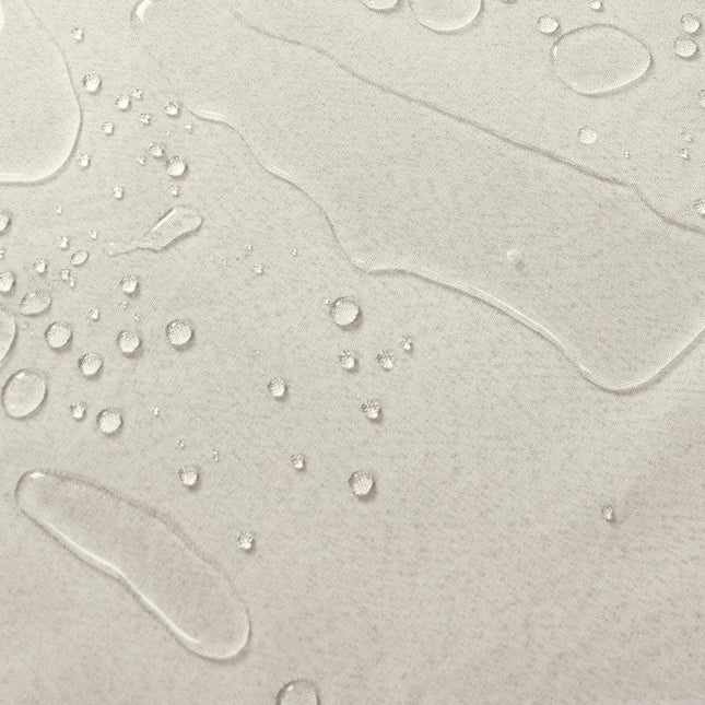 Lys utegardin for terrasse og pergola