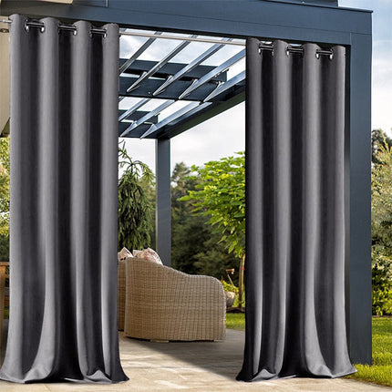 Vannavstøtende utegardin for pergola