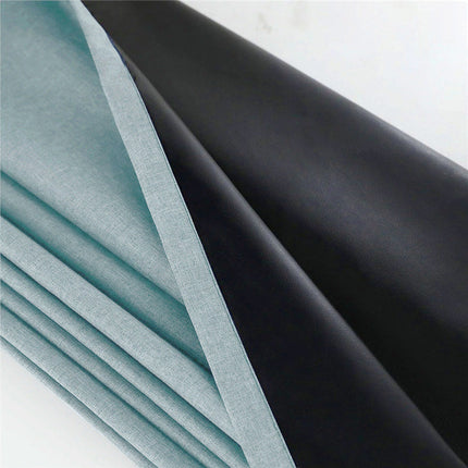 Lystett utendørs gardin med maljer