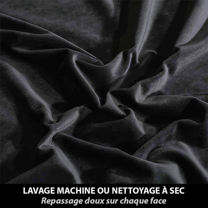 Svart varmeisolerende og lystett gardin