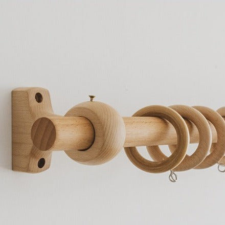 Klassisk gardinstang i tre-look