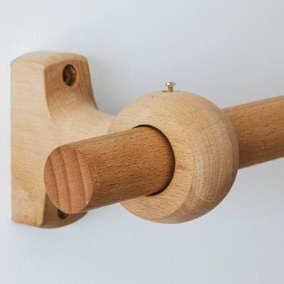 Klassisk gardinstang i tre-look